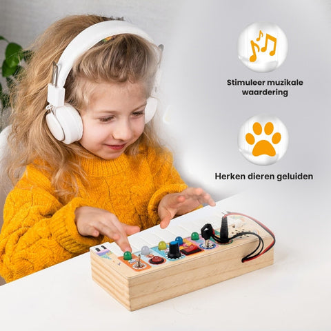 Piano Busy Board & Prik bord met 6 LED en Knoppen l Baby Montessori Speelgoed 6, 12, 24 Maanden en ouder